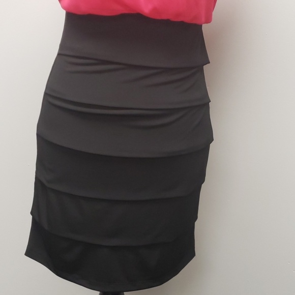 Black and Hot Pink Dress Small NWT - Picture 3 of 7